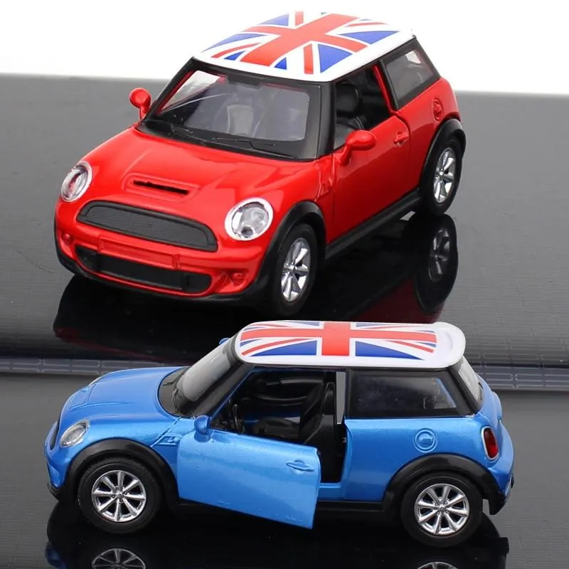 Alloy Car Toy Vehicles Kids Mini Model Toy Pull Back Car Metal Diecast Vehicle Door Open Classic Cars Christmas Gift