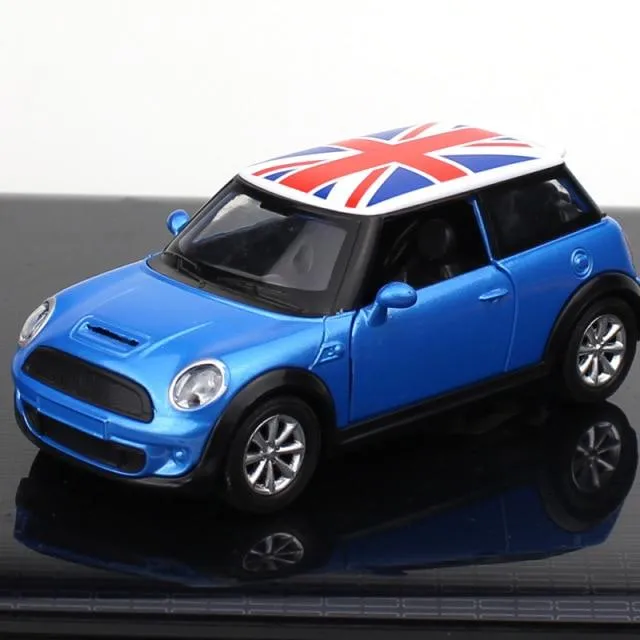 Alloy Car Toy Vehicles Kids Mini Model Toy Pull Back Car Metal Diecast Vehicle Door Open Classic Cars Christmas Gift