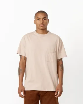 Big Pocket Tee in Taupe