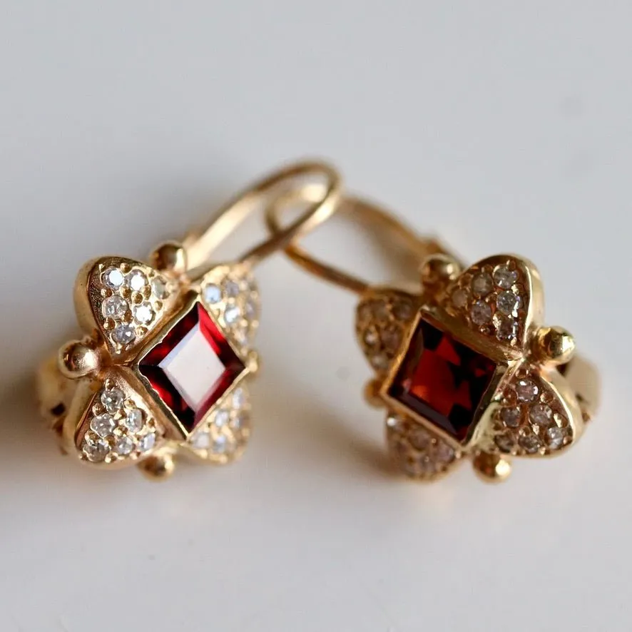 Duchess Of York 14k Gold, Garnet and Diamond Earrings