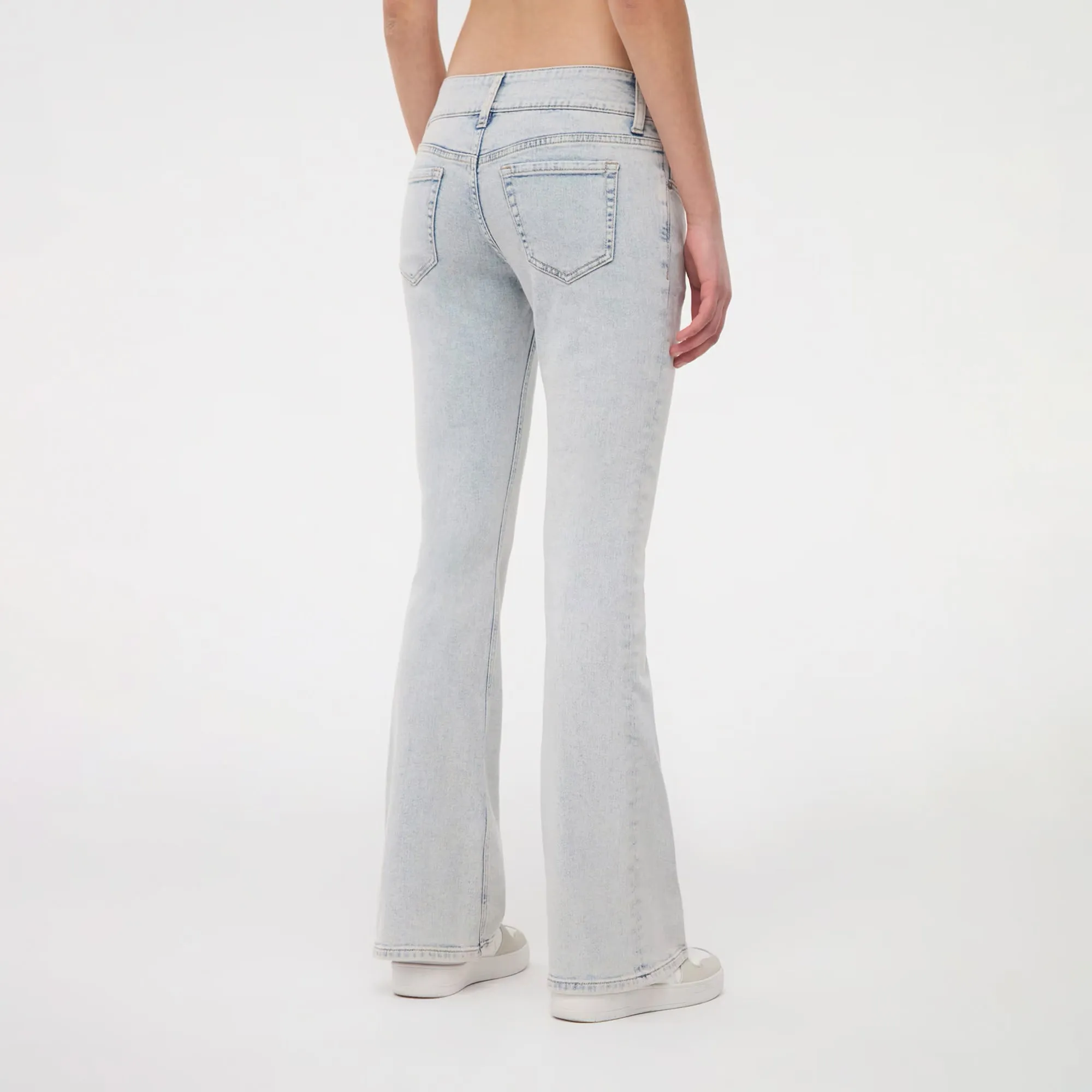 Flared Jeans