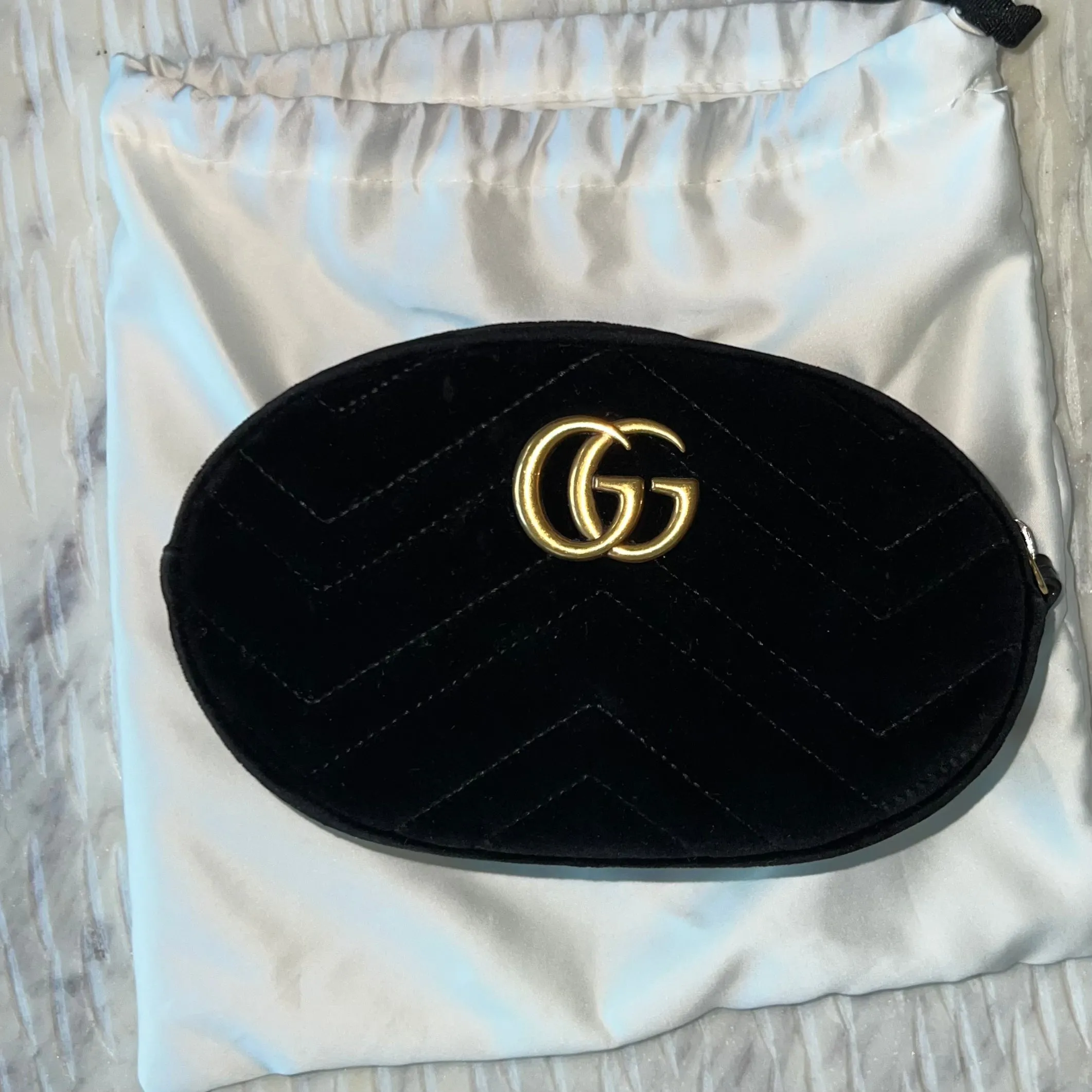 GUCCI GG Marmont Belt Bag