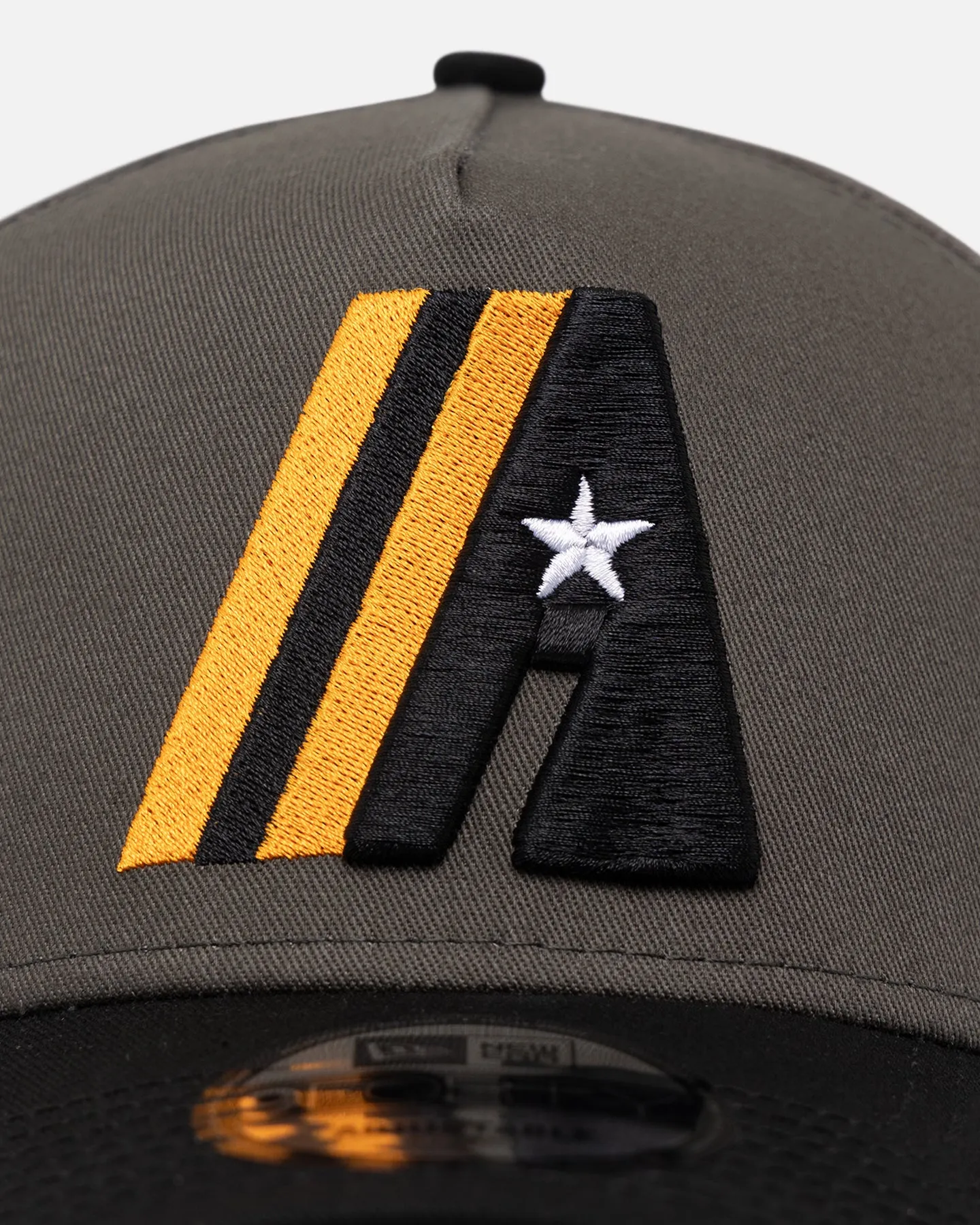 New Era Houston Astros 'Legendary Charcoal' 9FORTY A-Frame Snapback Charcoal/Black