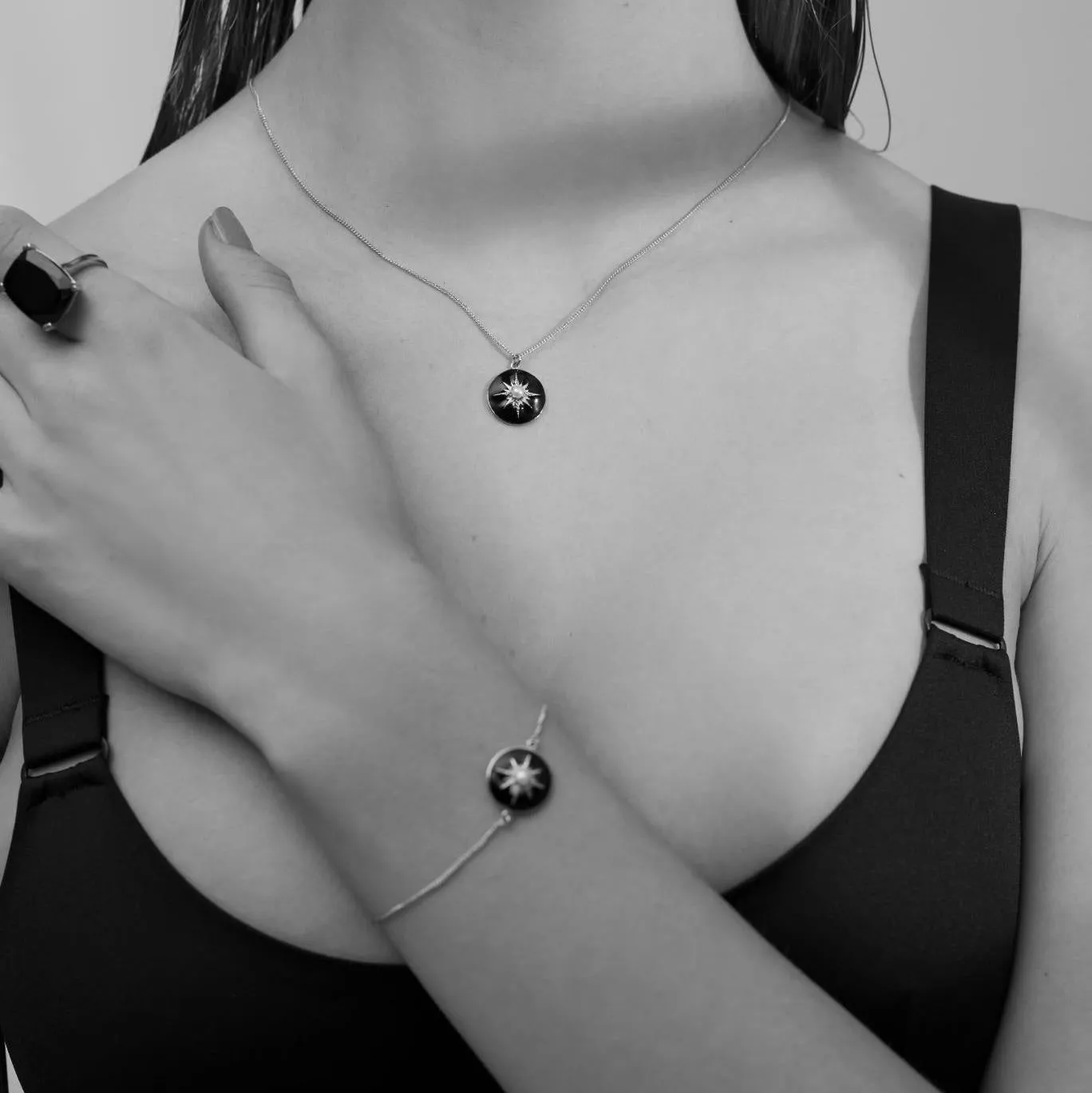 Noire / Necklace / Black Enamel   Silver