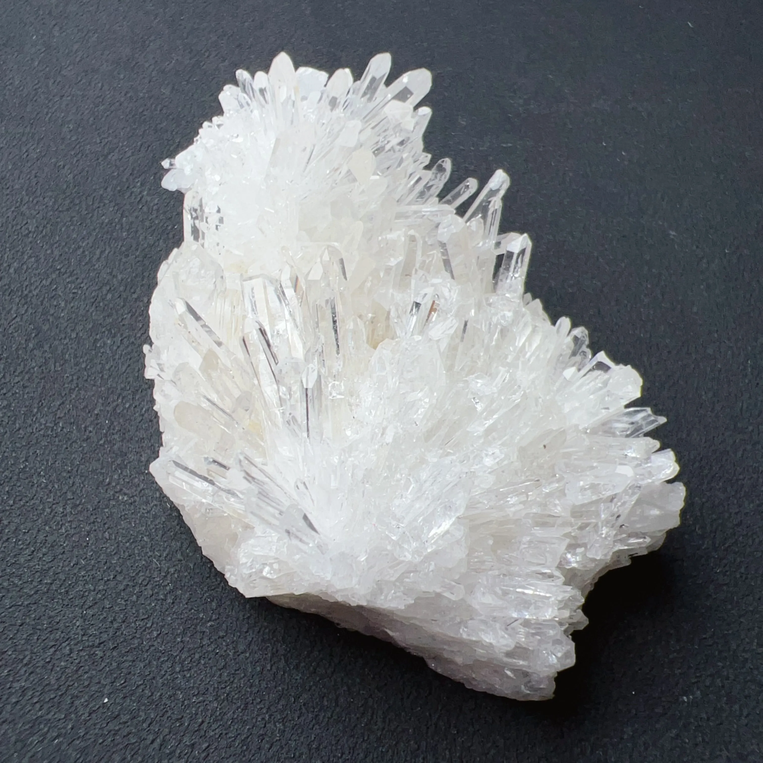 Only 1 Available Top Grade Natural Clear Quartz Cluster Cleasing Crystal 51g