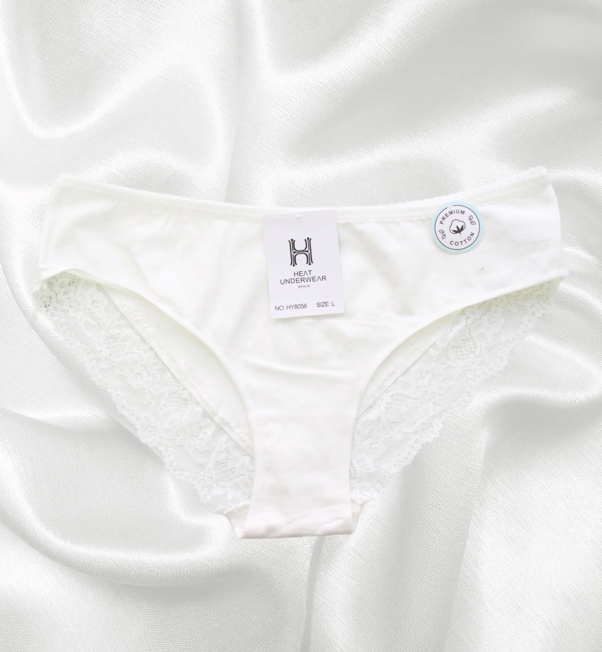 PANTY ALGODN CON  DETALLES DE ENCAJE HY8058