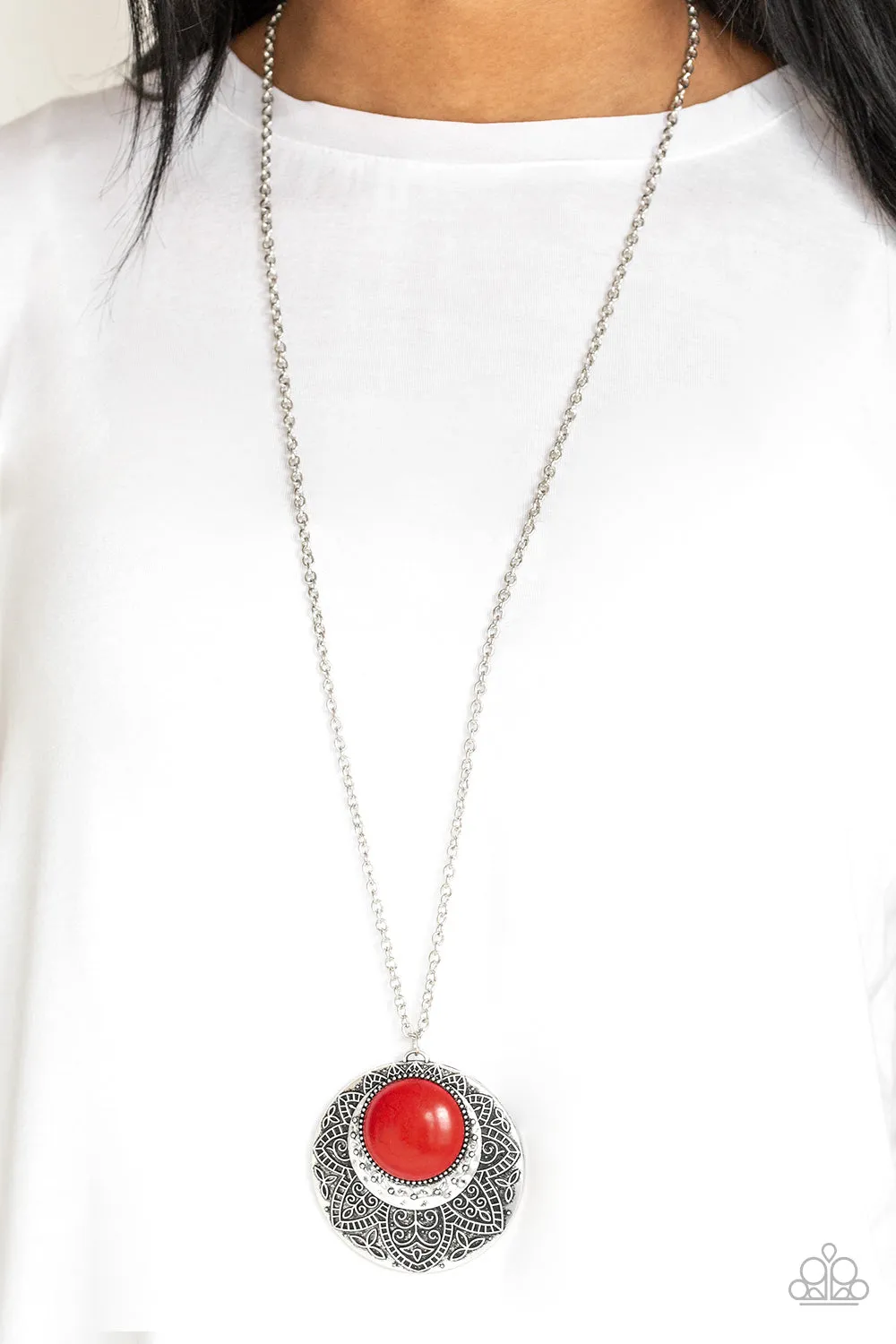 Paparazzi Medallion Meadow - Red Necklace