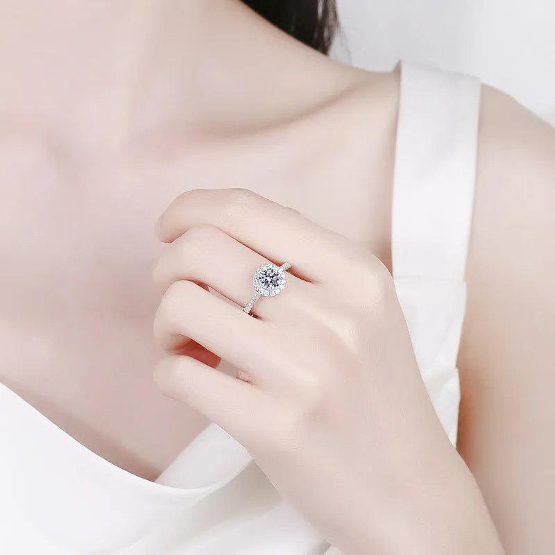 Round Bag Moissan Diamond Ring for Women