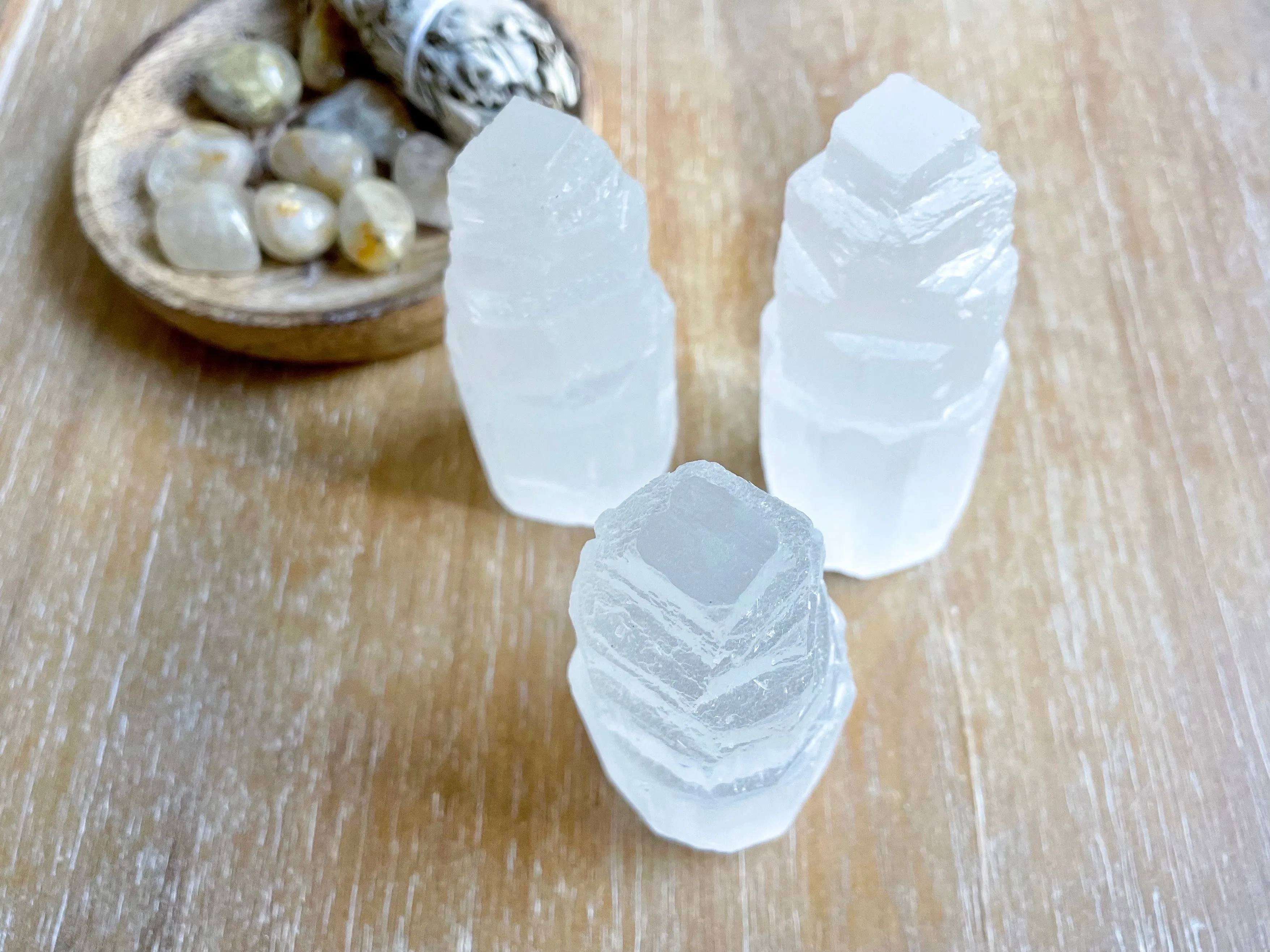 Selenite Tower || Medium